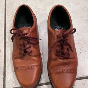 DOCKERS brown Oxford size 10